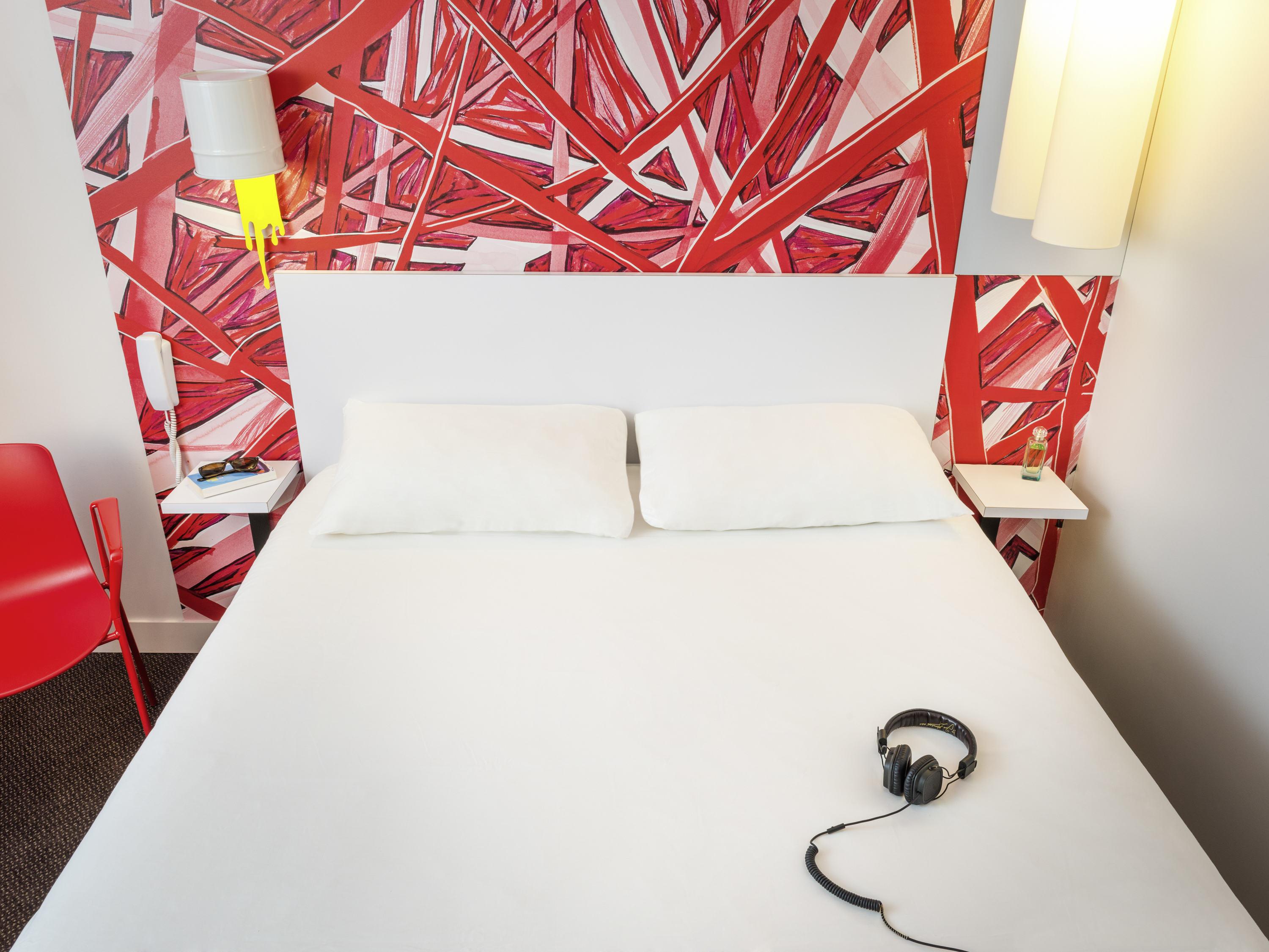 Ibis Styles Paris La Defense Courbevoie Hotel Bagian luar foto