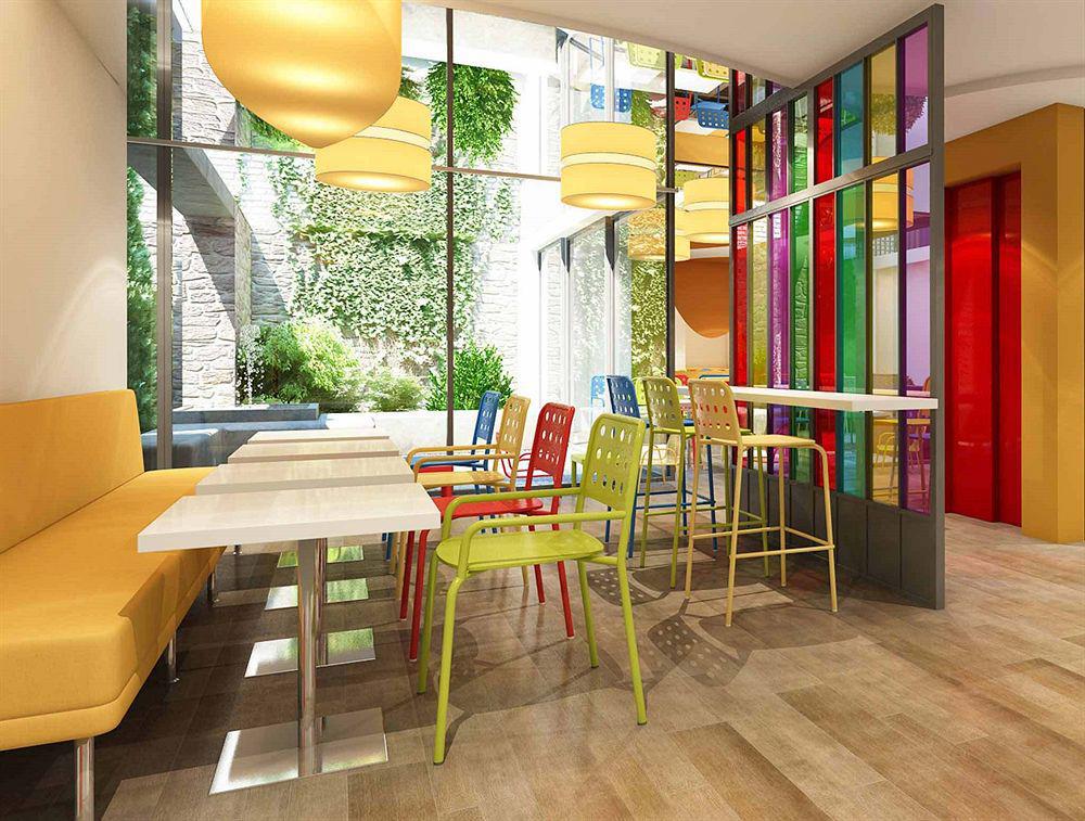 Ibis Styles Paris La Defense Courbevoie Hotel Bagian luar foto